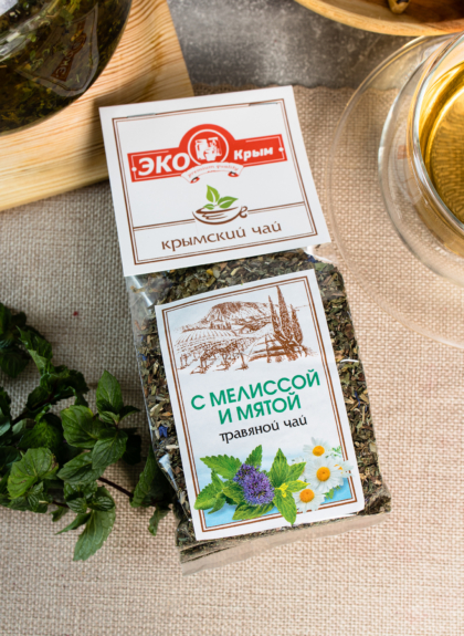 Травяной чай с мелиссой и мятой